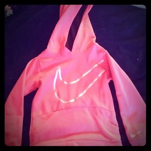 Girls s/5 Nike sweatshirt